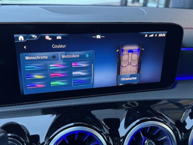 MERCEDES-BENZ CLA Coupé CLA 220 d Coupé AMG Line  CLA 220 d Coupé AMG Line