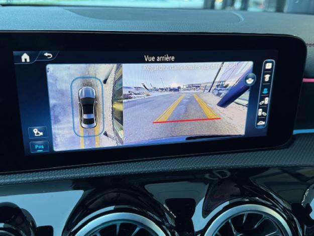 MERCEDES-BENZ CLA Coupé CLA 220 d Coupé AMG Line  CLA 220 d Coupé AMG Line