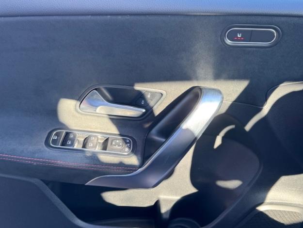 MERCEDES-BENZ Classe A 200 AMG Line  Classe A 200 AMG Line