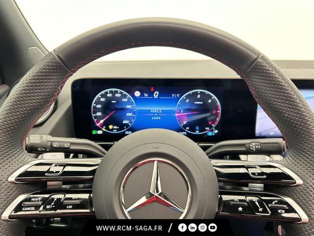 MERCEDES-BENZ GLA 200 d AMG Line  