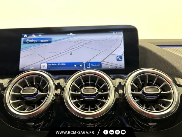 MERCEDES-BENZ GLA 200 d AMG Line  