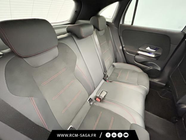 MERCEDES-BENZ GLA 200 d AMG Line  