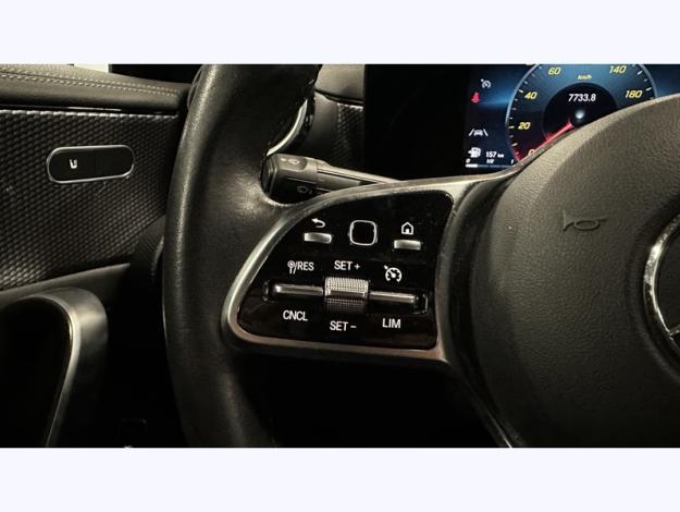 MERCEDES-BENZ CLA 180 d Coupé Progressive  