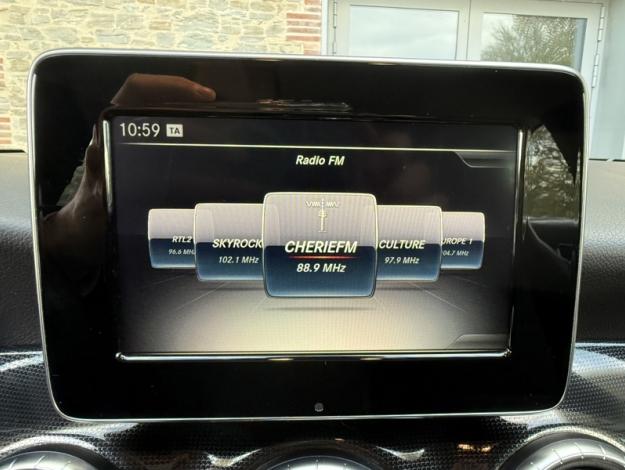 MERCEDES-BENZ CLA Shooting Brake CLA 180 d SB Business  