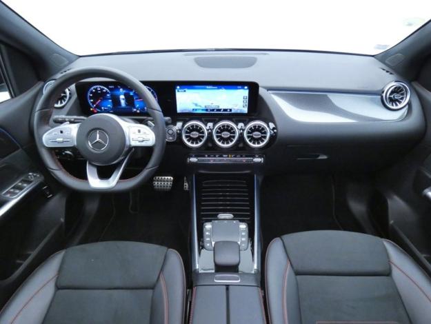 MERCEDES-BENZ Classe B 180 d AMG Line Edition  