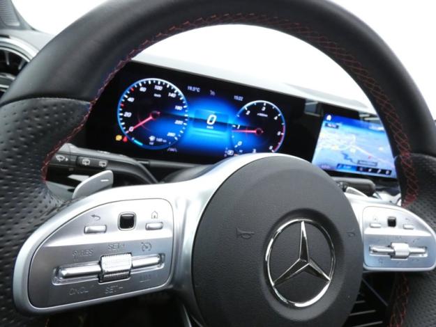 MERCEDES-BENZ Classe B 180 d AMG Line Edition  