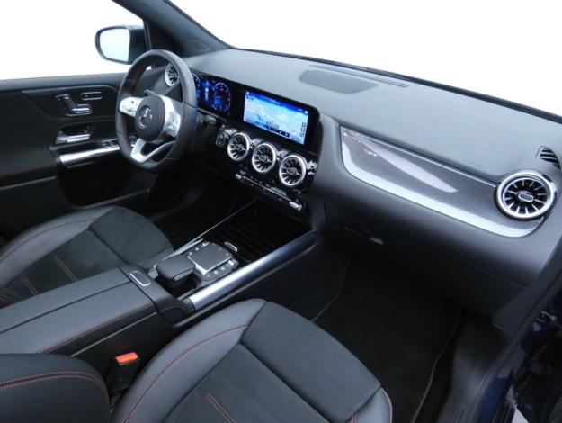 MERCEDES-BENZ Classe B 180 d AMG Line Edition  