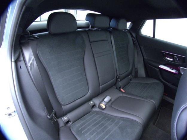 MERCEDES-BENZ GLC Coupé GLC 300 e Hybrid EQ 4MATIC Coupé AMG Line +  GLC 300 e Hybrid EQ 4MATIC Coupé AMG Line +