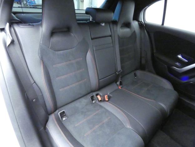 MERCEDES-BENZ Classe A 250 e AMG Line  