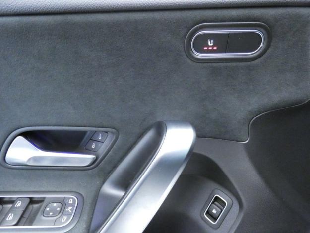 MERCEDES-BENZ Classe A 250 e AMG Line  