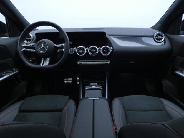 MERCEDES-BENZ GLA 250 e Hybrid EQ AMG Line  
