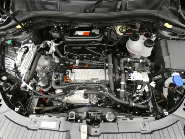 MERCEDES-BENZ EQA 250 Business Line  