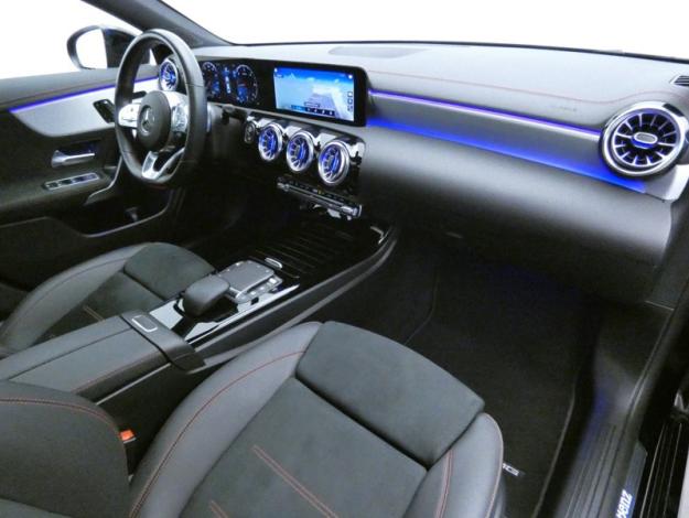 MERCEDES-BENZ CLA Coupé CLA 220 d Coupé AMG Line  