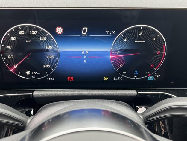 MERCEDES-BENZ GLA 200 d Progressive Line  GLA 200 d Progressive Line