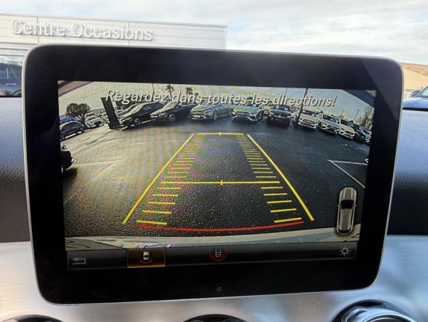 MERCEDES-BENZ GLA 180 Fascination  