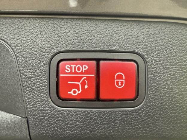 MERCEDES-BENZ Classe EQC EQC 400 4MATIC AMG line  Classe EQC / 293 EQC 400 4MATIC AMG line