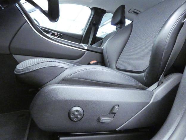 MERCEDES-BENZ GLC SUV GLC 300 e Hybrid EQ 4MATIC Avantgarde Line  