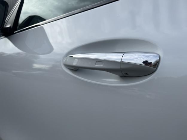 MERCEDES-BENZ GLA 200 d AMG Line  GLA 200 d AMG Line