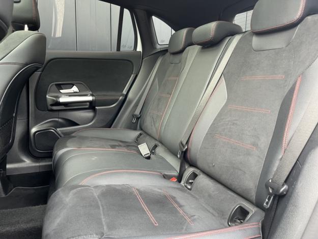 MERCEDES-BENZ GLA 200 d AMG Line  GLA 200 d AMG Line