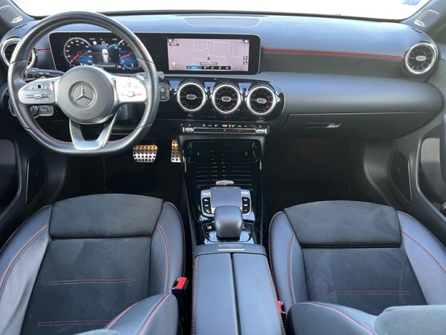 MERCEDES-BENZ Classe A AMG A 35 4MATIC Compacte AMG Line 