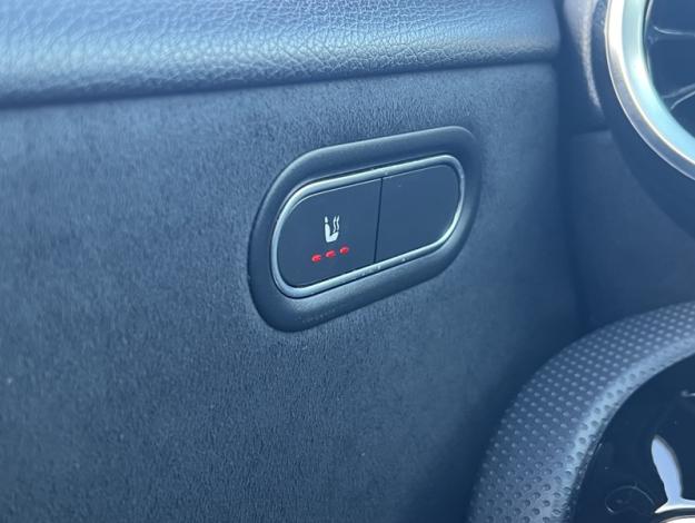 MERCEDES-BENZ Classe A AMG A 35 4MATIC Compacte AMG Line 