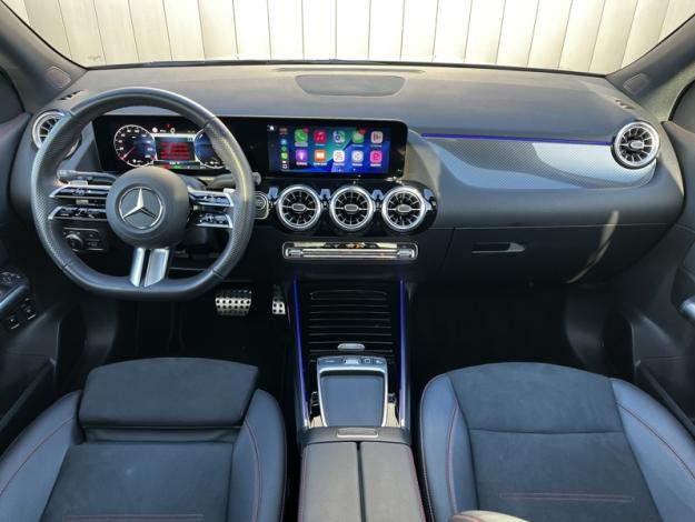 MERCEDES-BENZ GLA 250 e Hybrid EQ AMG Line  
