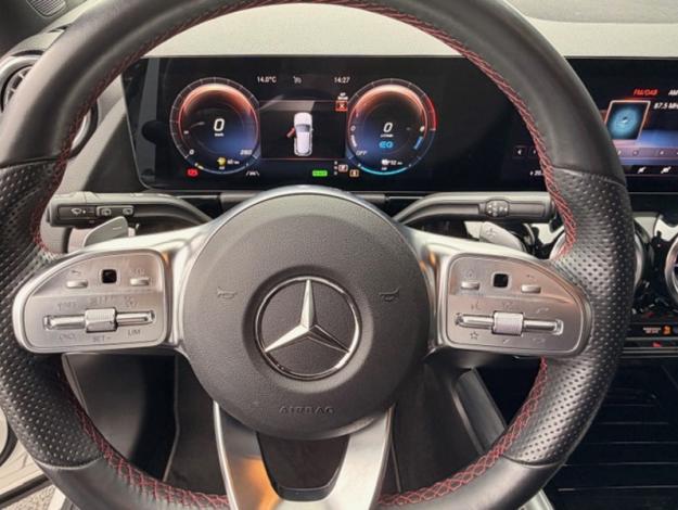 MERCEDES-BENZ GLA 250 e AMG Line AMG Line 