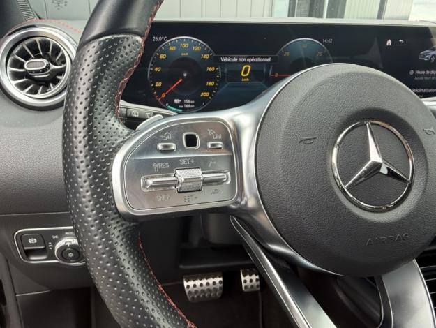 MERCEDES-BENZ EQA 250 AMG Line  