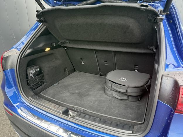 MERCEDES-BENZ GLA 250 e Hybrid EQ AMG Line  