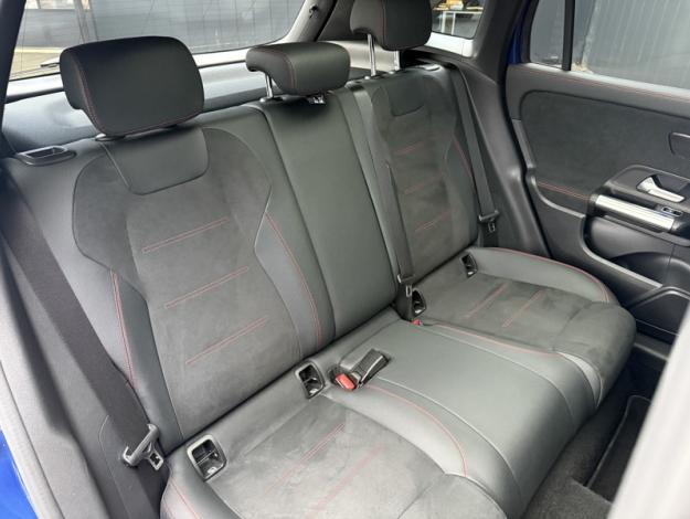 MERCEDES-BENZ GLA 250 e Hybrid EQ AMG Line  