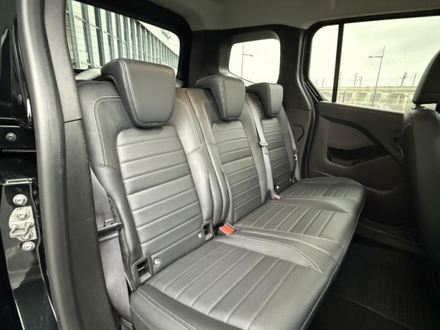 MERCEDES-BENZ Classe T T 180 d PROGRESSIVE Standard  