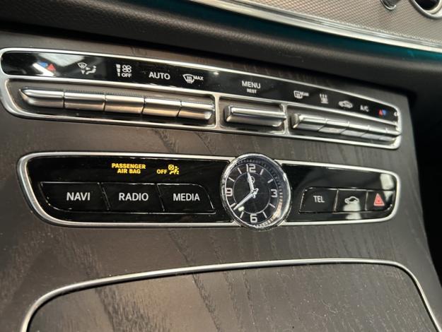 MERCEDES-BENZ E 300 de Break AMG Toit ouvrant  