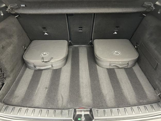 MERCEDES-BENZ GLA-Klasse GLA 250 e Off-Roader