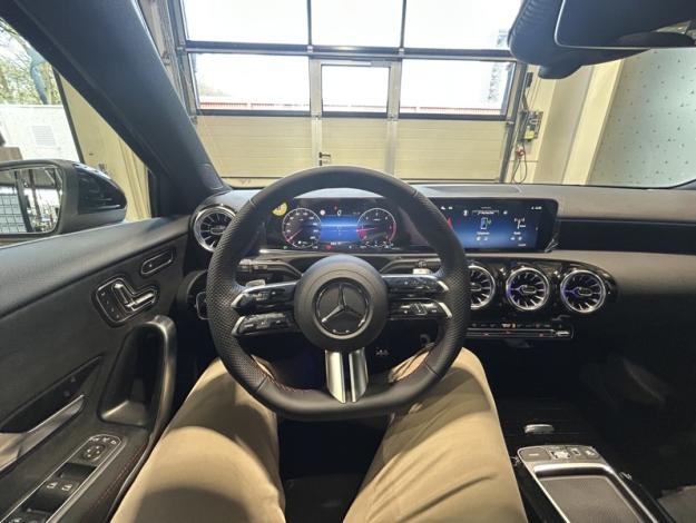 MERCEDES-BENZ A-Klasse A 180 d