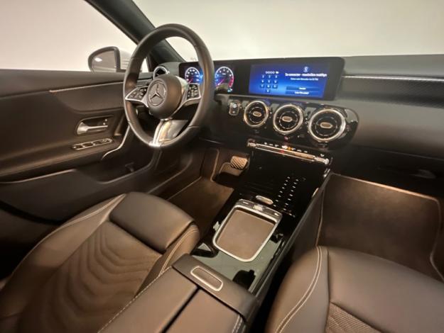 MERCEDES-BENZ Classe A 180 Progressive Line  