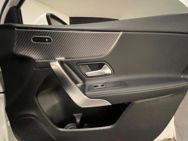 MERCEDES-BENZ Classe A 180 Progressive Line  
