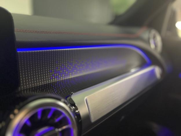 MERCEDES-BENZ EQB 350 4MATIC AMG Line  Classe EQB / 243 EQB 350 4MATIC AMG Line