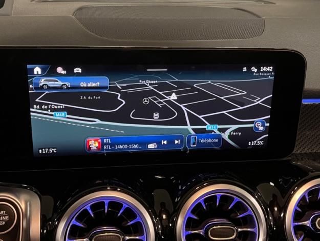 MERCEDES-BENZ GLB 200 d AMG Line  