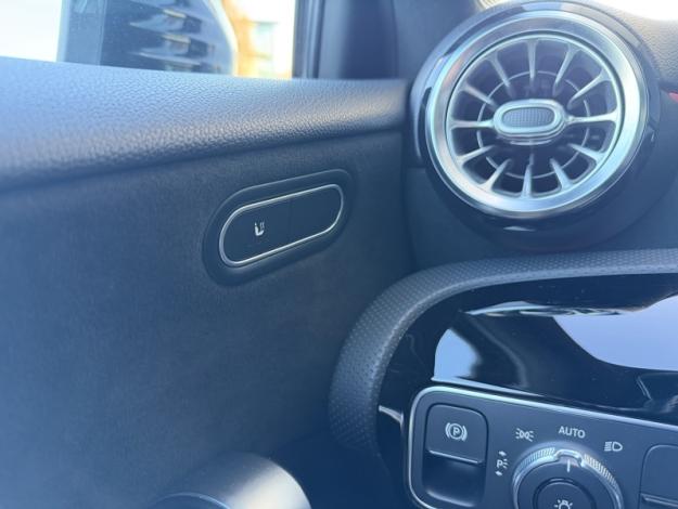 MERCEDES-BENZ Classe A 200 d 150ch AMG Line 8G-DCT  