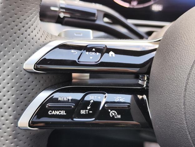 MERCEDES-BENZ Classe C Berline Classe C 300 de Hybrid EQ Berline AMG Line  Classe C 300 d e Hybrid EQ Berline AMG Line