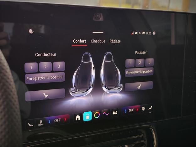 MERCEDES-BENZ CLA Coupé   CLA 250+ avec technologie EQ