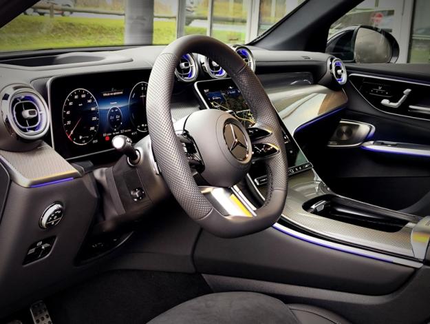 MERCEDES-BENZ GLC SUV   GLC 300 e  Hybrid EQ 4MATIC AMG Line +