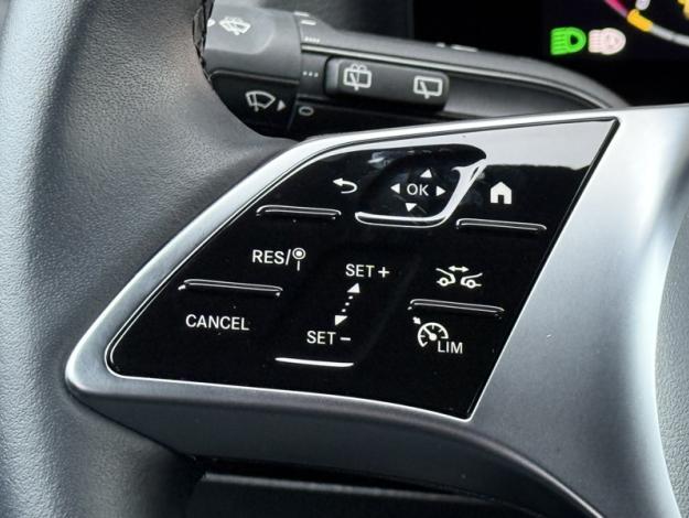 MERCEDES-BENZ GLA 250 e Hybrid EQ Progressive Line  