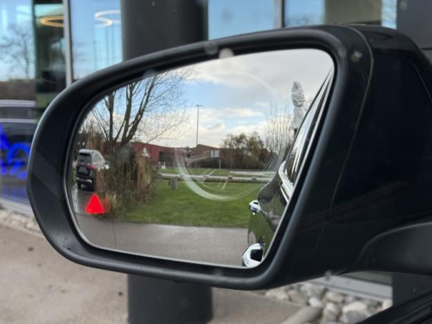 MERCEDES-BENZ GLA 250 e Hybrid EQ AMG Line  