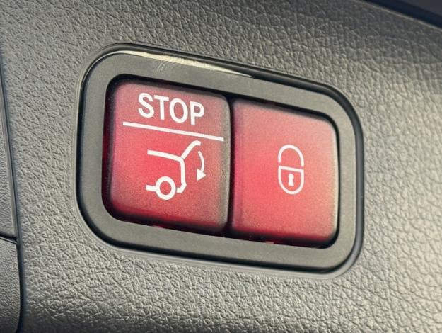 MERCEDES-BENZ GLA 250 e Hybrid EQ AMG Line  