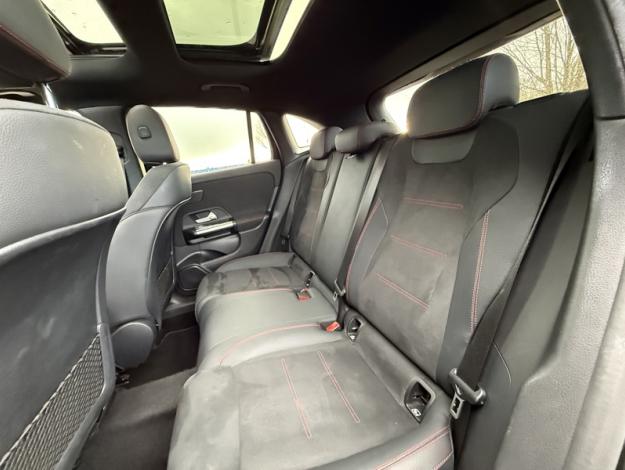 MERCEDES-BENZ GLA 250 e Hybrid EQ AMG Line  