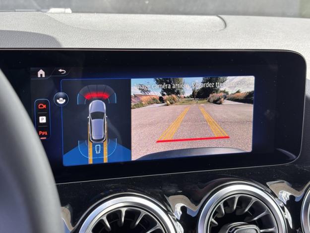 MERCEDES-BENZ EQA 250+ Business Edition  EQA 250+ Business Edition