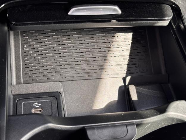 MERCEDES-BENZ EQA 250+ Business Edition  EQA 250+ Business Edition