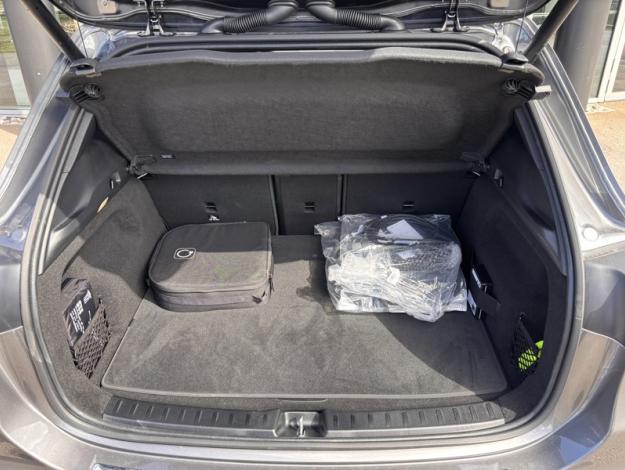 MERCEDES-BENZ EQA 250+ Business Edition  EQA 250+ Business Edition