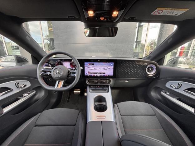 MERCEDES-BENZ CLA Coupé   CLA 250+ avec technologie EQ